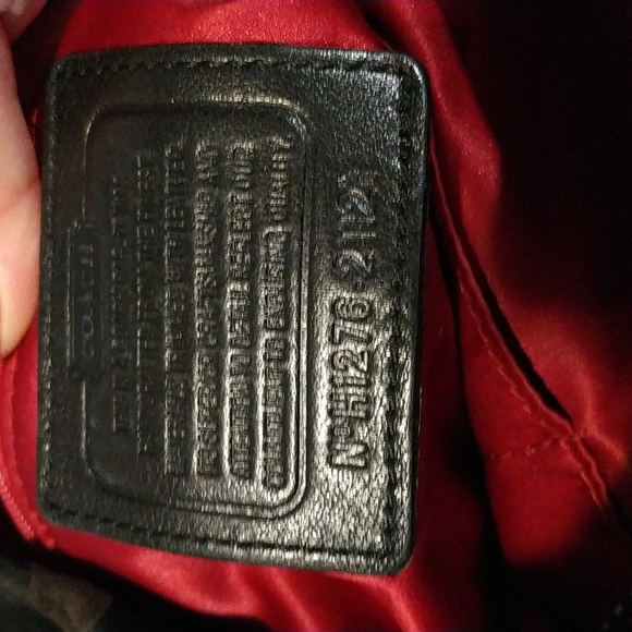 Coach signature shoulder bag - Picture 7 of 8